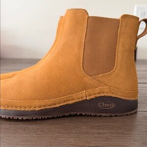 Chaco Brown Suede Ankle Boots women